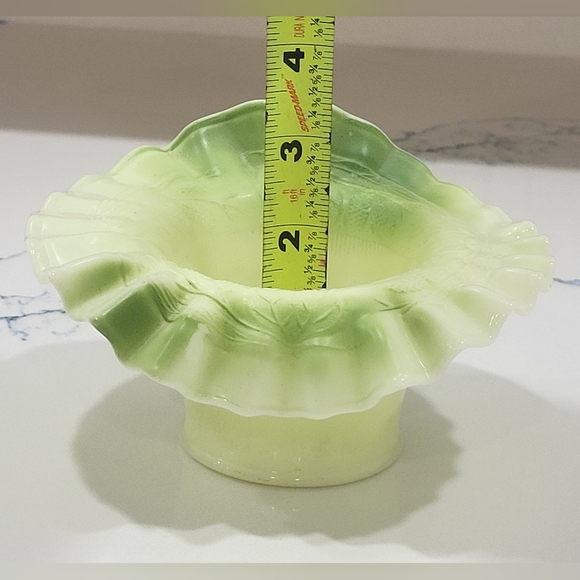 Antique Fenton Blackberry Spray - Picture 6 of 15